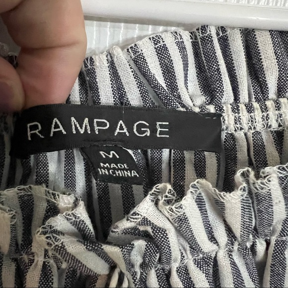 Rampage crop top off shoulder fringe detail striped size medium - Picture 8 of 9